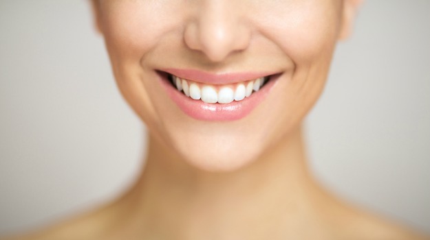 Mitos y verdades sobre el blanqueamiento dental